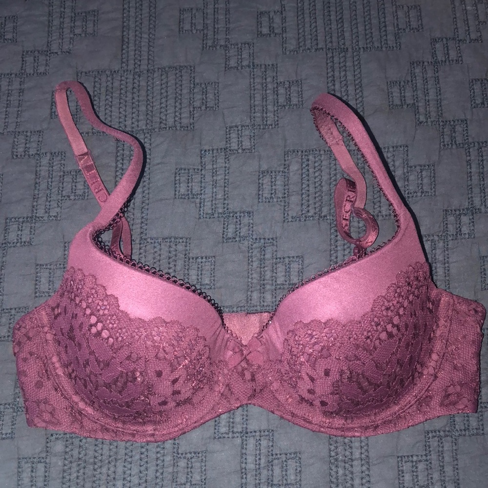 Victoria’s Secret bra